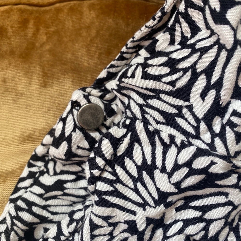 Patterned overalls! - Picture 5 of 8